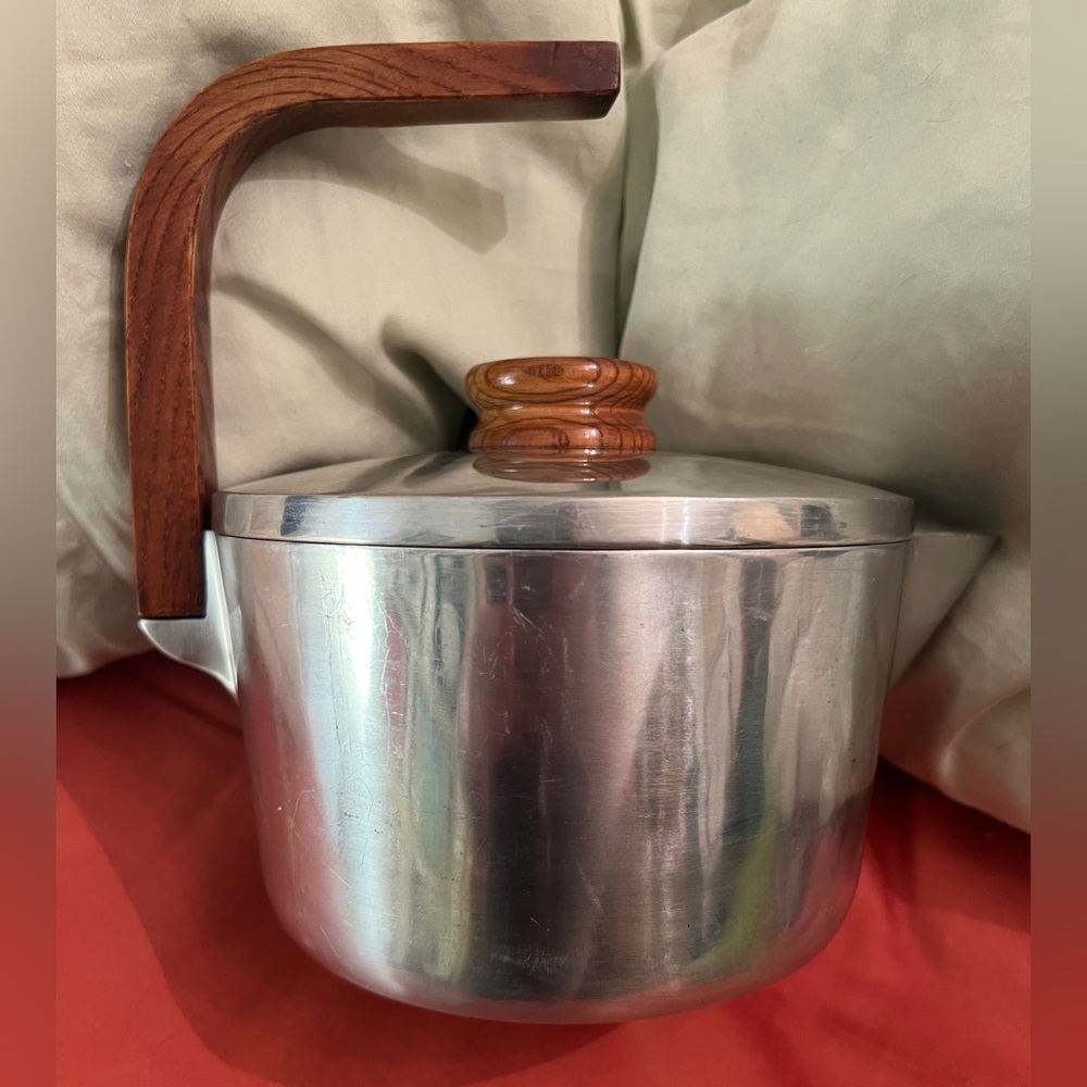 Vintage MCM NAPCO kettle